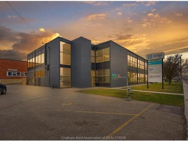 330 Richmond Street, Chatham, ON, N7M 1P7 commercial for sale | Listing ID 26014 | Royal LePage