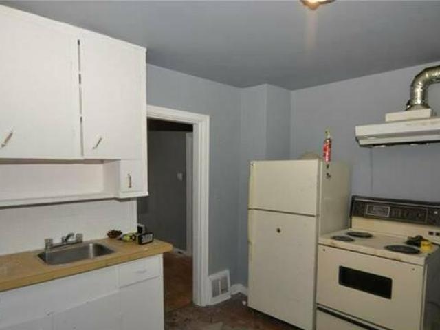 330 Y AVENUE S Saskatoon SK S7M 3J7 For Sale