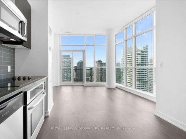 3314 98 Lillian Street, Toronto, ON, M4S 0A5 condo for sale | Listing ID C12908 | Royal LePage