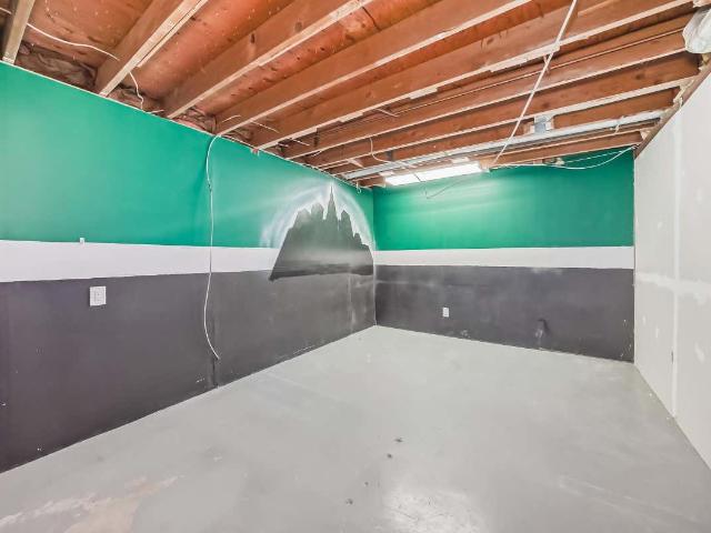 3317 AV NW, Edmonton, AB T5Y 1H9 Townhouse For Sale | RE/MAX | E4456