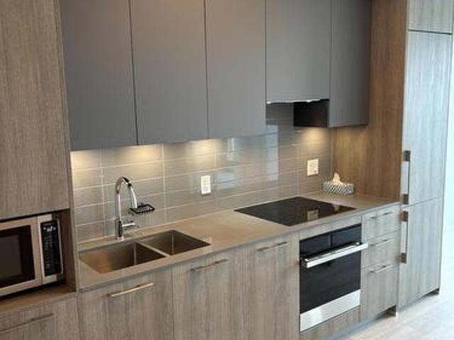 3310 18 Water Walk Drive, Markham, ON, L3R 6L5 condo for sale | Listing ID N13580 | Royal LePage