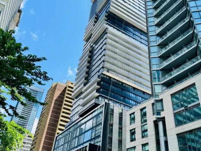 3310 55 Charles Street E, Toronto | Leased, C12643 | Condos. Ca