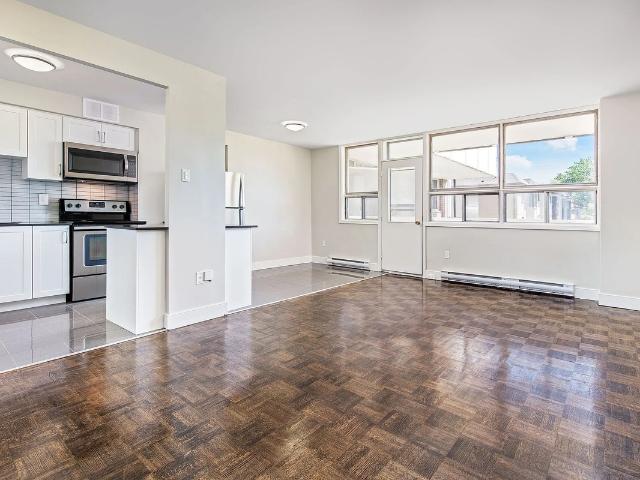3311 Bathurst Street 1 Bedroom Apartment for Rent at 3311 Bathurst St, Toronto, ON M6A 2B5 Nortown