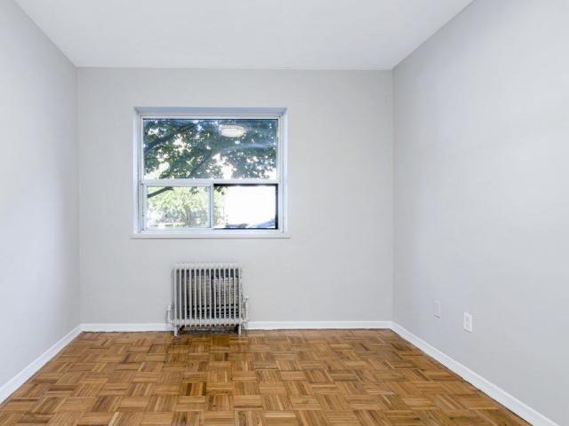 3328 3330 Weston Road 2 Bedroom Apartment for Rent at 3328 Weston Rd, Toronto, ON M9M 2V4 Humbermede