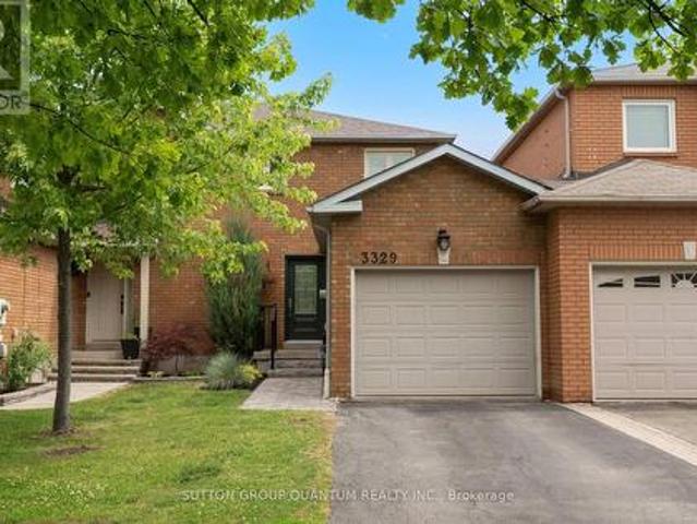 3329 Bobwhite Mews, Mississauga, ON, L5N 6E8 house for sale | Listing ID W13425 | Royal LePage