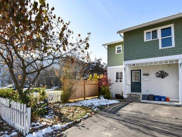 3322 LAUREL CRESCENT Trail British Columbia