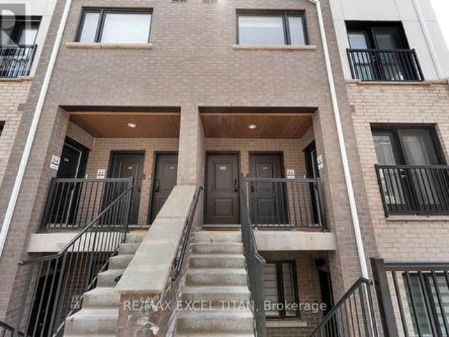 332 349 Wheat Boom Drive, Oakville, ON, L6H 7X5 townhouse for sale | Listing ID W12246 | Royal LePage