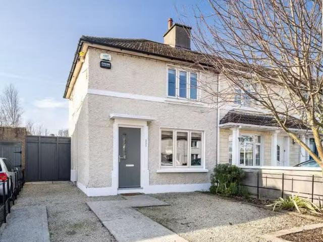 332 Galtymore Road, Dublin 12, Drimnagh, Dublin 12, D12FC81 is.
