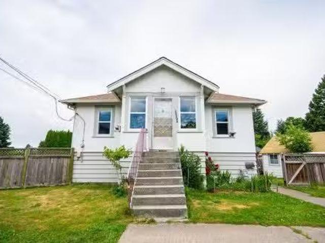33393 George Ferguson Way, Abbotsford, BC, V2S 2L9 house for.