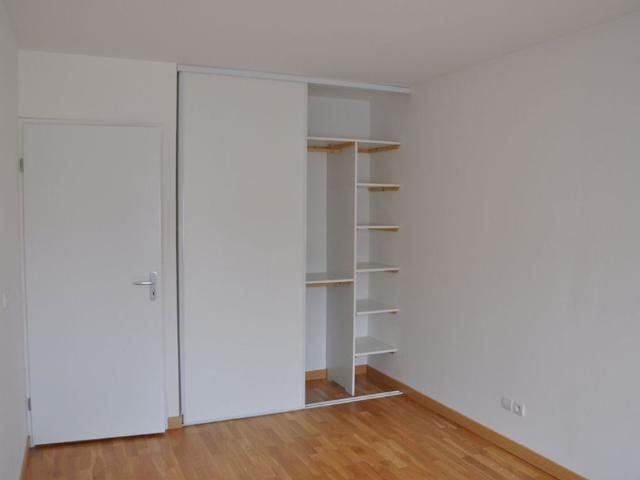 33300 BORDEAUX APPPARTEMENT TROIS PIECES AVEC TERRASSE