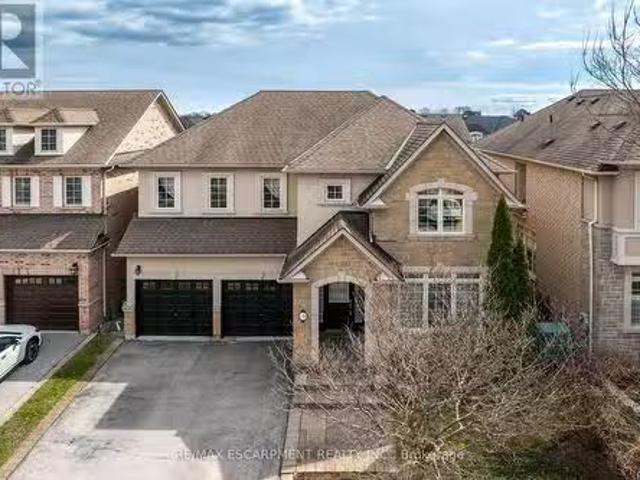 3348 Raspberry Bush Trail, Oakville, ON, L6L 6V2 house for s.
