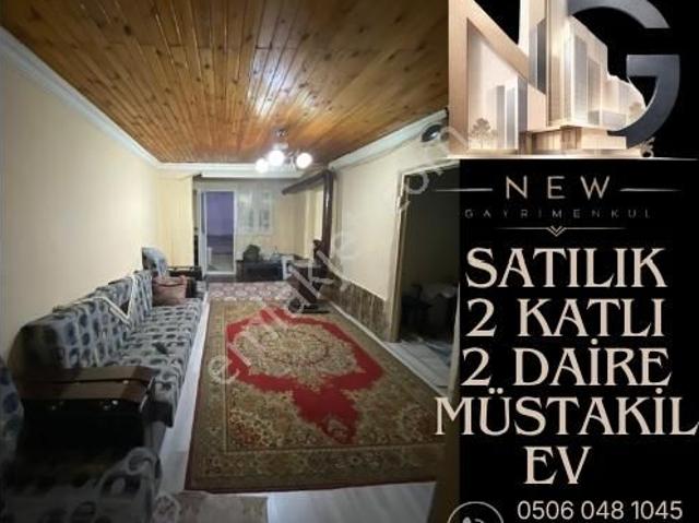 334 M2 Arsa İçerisinde 2 Kat 2 Daireli Bahçeli Satılık Müstakil