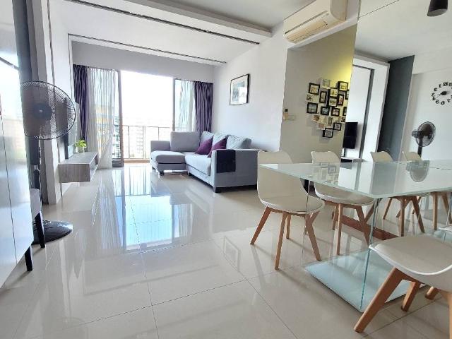 334C Anchorvale Crescent HDB Apartment For Sale, $820,000, 3 Bed 2 Bath 1,023 sqft $802.00 psf