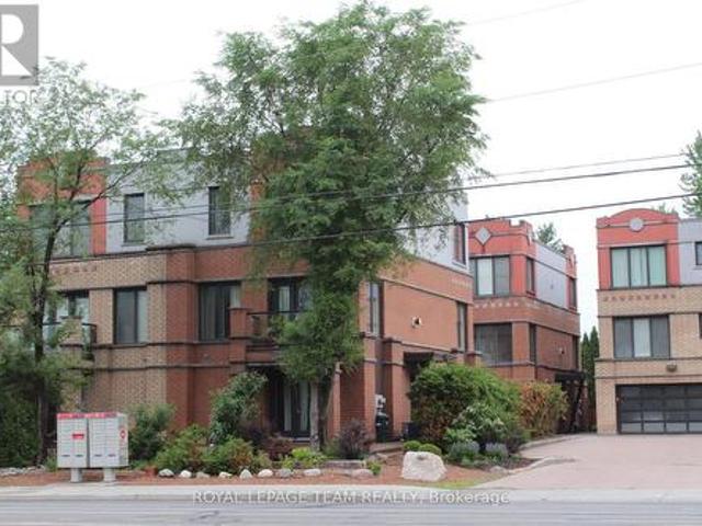 3358 Carling Avenue, Ottawa, ON, K2H 0A7 house for lease | Listing ID X13435 | Royal LePage