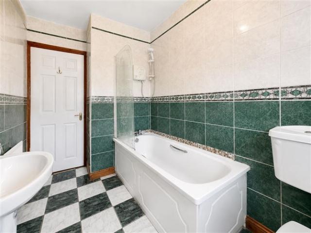 335,000 | 9 Pococke Valley, Kilkenny, Fran Grincell Properties 5006 MyHome. Ie Residential