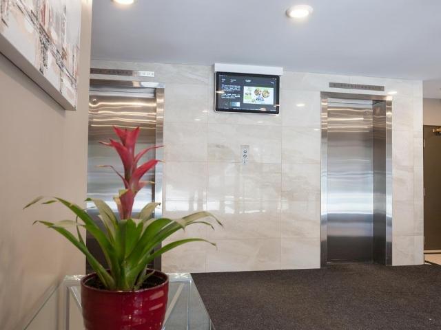 335 MacLaren St. 1 Bedroom Apartment for Rent at 335 Maclaren St, Ottawa, ON K2P 0M4 Centretown