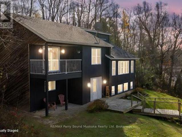 336 Clear Lake Road, Seguin, ON, P2A 2W8 house for sale | Listing ID X12516 | Royal LePage