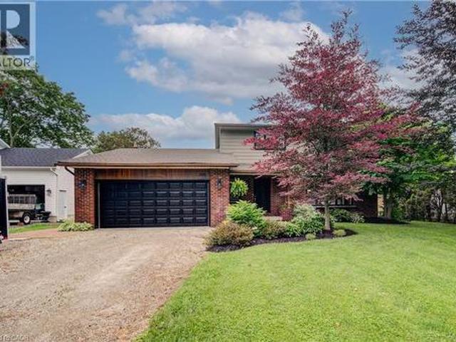 336 Maple Avenue S, Burford, ON, N0E 1A0 house for sale | Listing ID 40843 | Royal LePage