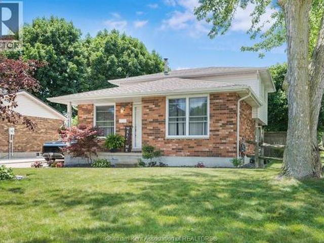 336 Mercer Street, Chatham, ON, N7M 6E1 house for sale | Listing ID 26014 | Royal LePage