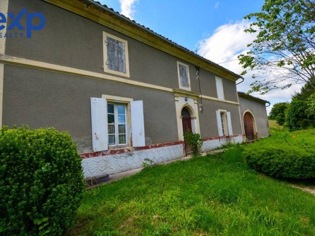33760 PROPRIETE EN BON ETAT A RENOVER FORT POTENTIEL