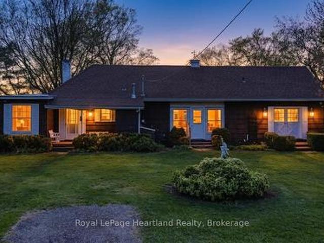 33730 Smith Avenue, Ashfield Colborne Wawanosh Colborne, ON, N7A 3Y2 house for sale | Listing ID X13688 | Royal LePage