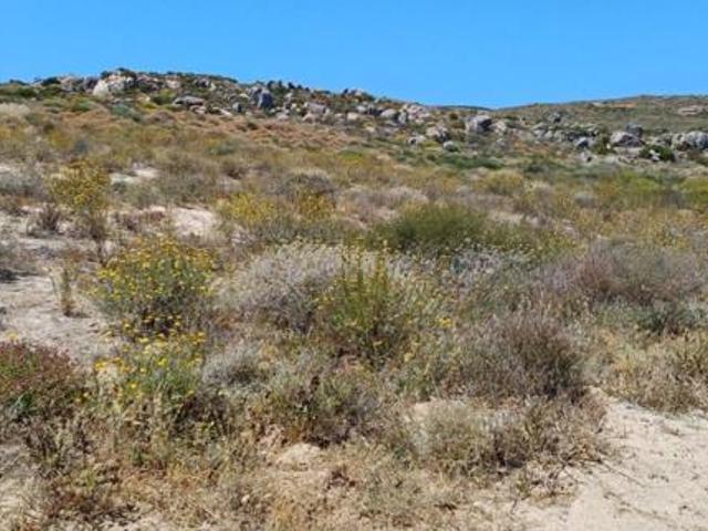 337 m² Land available in St Helena Views