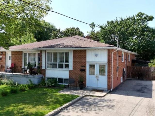 3388 Fellmore Drive, Mississauga, ON, L5C 2E2 house for sale | Listing ID W13679 | Royal LePage
