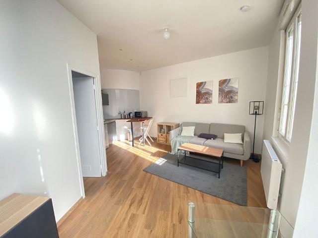 33800 BORDEAUX Appartement T1 bis à louer meublé