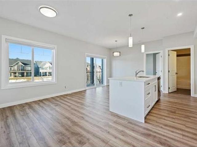 338 Canals Crossing Sw, Airdrie, AB, T4B 4L3 townhouse for s.