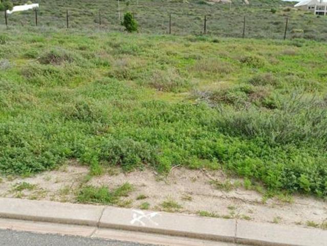 338 m² Land available in St Helena Views