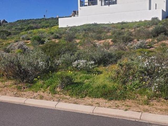 338 m² Land available in St Helena Views