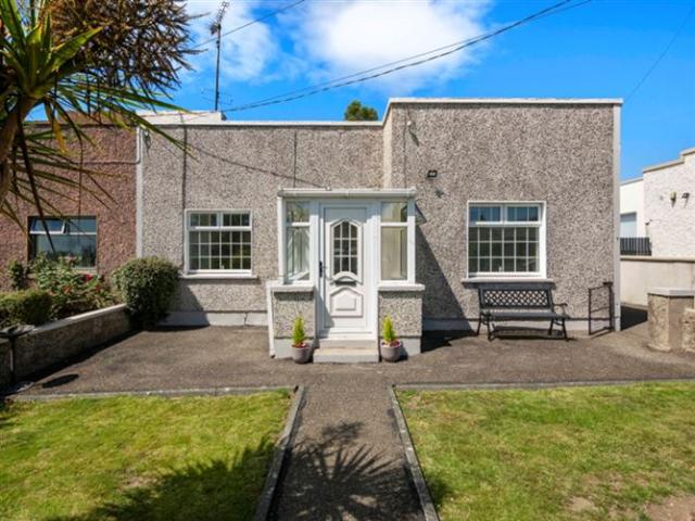 339,000 | 7 Clonattin Road, Gorey, Co. Wexford DNG Pierce Properties Auctioneers & Letting Agents 5011 MyHome. Ie Residential