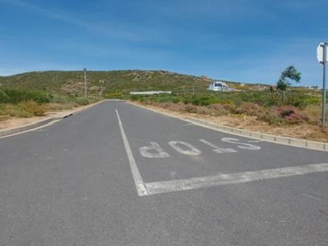 339 m² Land available in St Helena Views