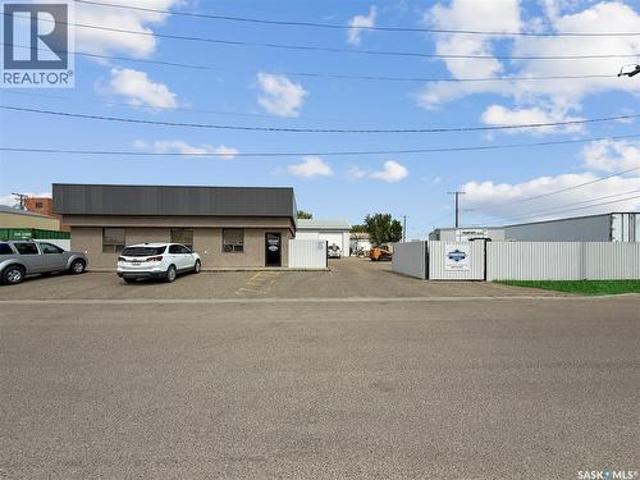 37 5Th Avenue Nw, Swift Current, SK, S9H 4T4 commercial for sale | Listing ID SK040396 | Royal LePage