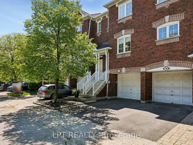 37 6060 Snowy Owl Crescent, Mississauga | 2+1Beds/2Bath, Townhouse, $649,000 | Condos. Ca