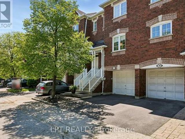 37 6060 Snowy Owl Crescent, Mississauga, ON, L5N 7K3 townhouse for sale | Listing ID W13562 | Royal LePage