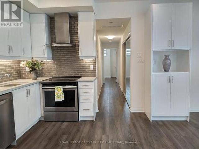 37 650 Atwater Avenue, Mississauga, ON, L5G 0B6 townhouse for lease | Listing ID W13045 | Royal LePage