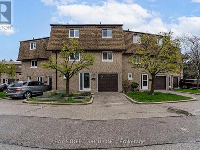 37 671 Huntingwood Drive, Toronto, ON, M1W 1H6 townhouse for sale | Listing ID E13059 | Royal LePage