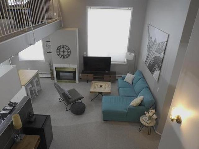 37 10331 Street, Edmonton, AB, T5J 1H8 condo for sale | Listing ID E4429 | Royal LePage