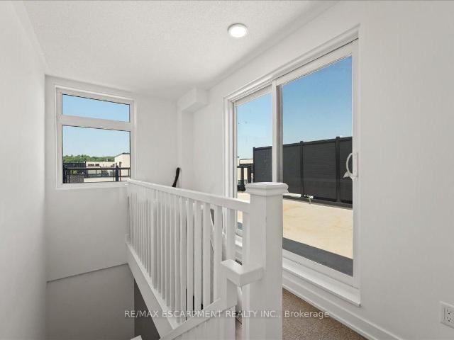 37 1121 Cooke Boulevard, Burlington | 2Beds/3Bath, Townhouse, $2,990/mo | Condos. Ca
