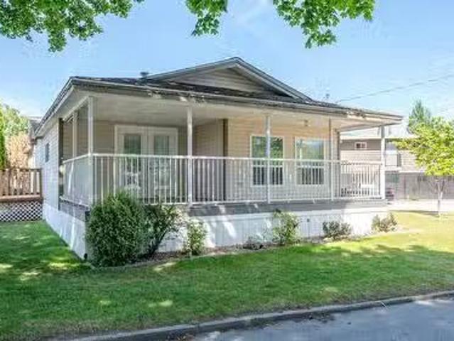37 197 Dauphin Avenue, Penticton, BC, V2A 3S3 house for sale.