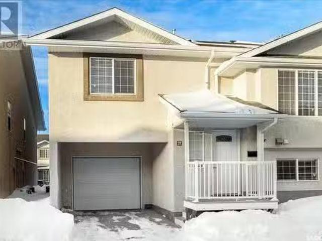 37 2751 Windsor Park Road, Regina, SK, S4V 1H1 townhouse for.