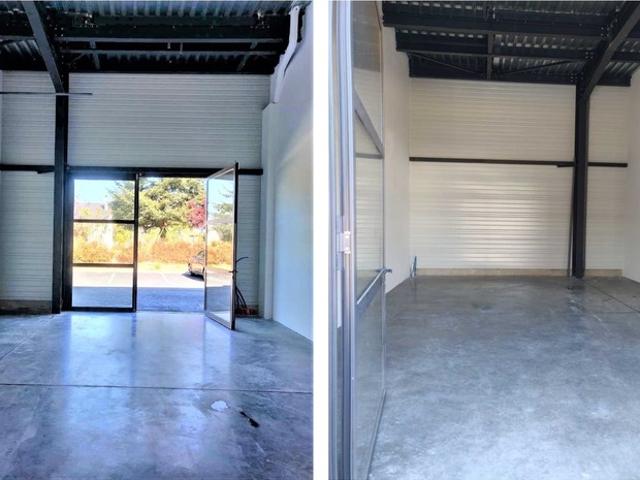37 TOURS NORD ST CYR SUR LOIRE Proche Rocade et Centre Commercial Auchan local commercial, bureau ou entrepôt de stockage