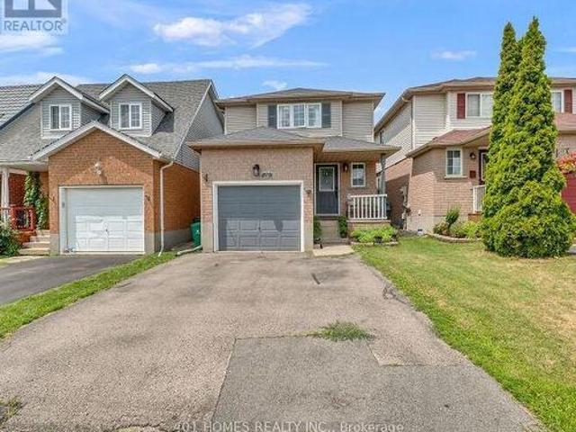 37 Activa Avenue, Kitchener, ON, N2E 3R3 house for sale | Listing ID X13630 | Royal LePage