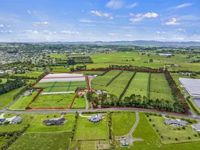 37 and 41 Taurangaruru Road, Waiuku, Franklin
