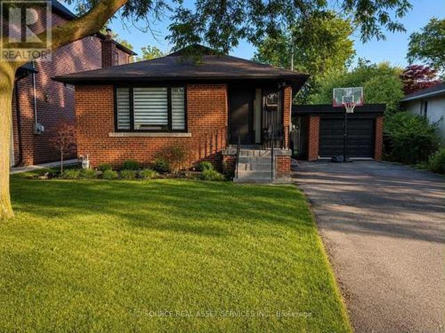 37 Bainbridge Avenue, Toronto, ON, M3H 2J8 house for lease | Listing ID C13575 | Royal LePage