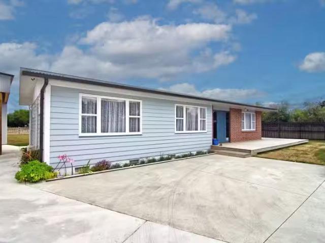 37 Chester Road, Clareville, Carterton