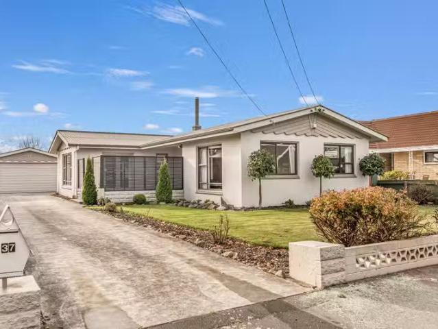 37 Colwyn Street, Bryndwr, NZ House for Sale