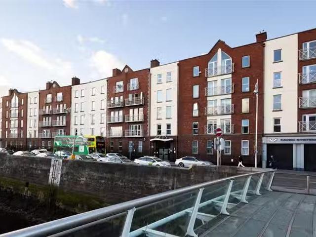 37 Clifden Court, Ellis Quay, Smithfield, Dublin 7