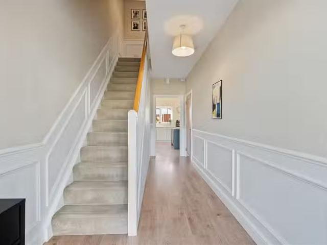 37 Elm Crest, Castle Heights, Kilmoney, Carrigaline, Cork, P43.
